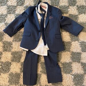 Appaman 3-piece suit for toddler (2T)